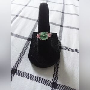 Avon Sterling Silver 925 Green & Pink Ring